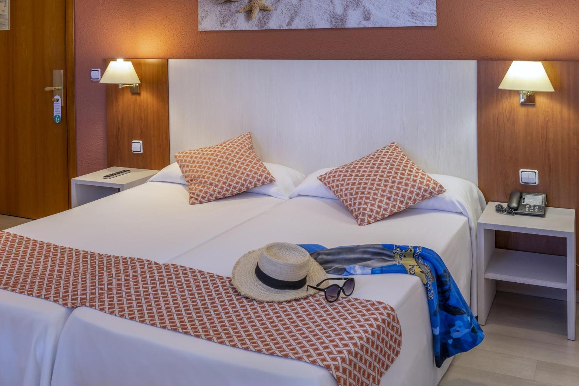 קאללה Ght Balmes, Hotel-Aparthotel&Splash מראה חיצוני תמונה