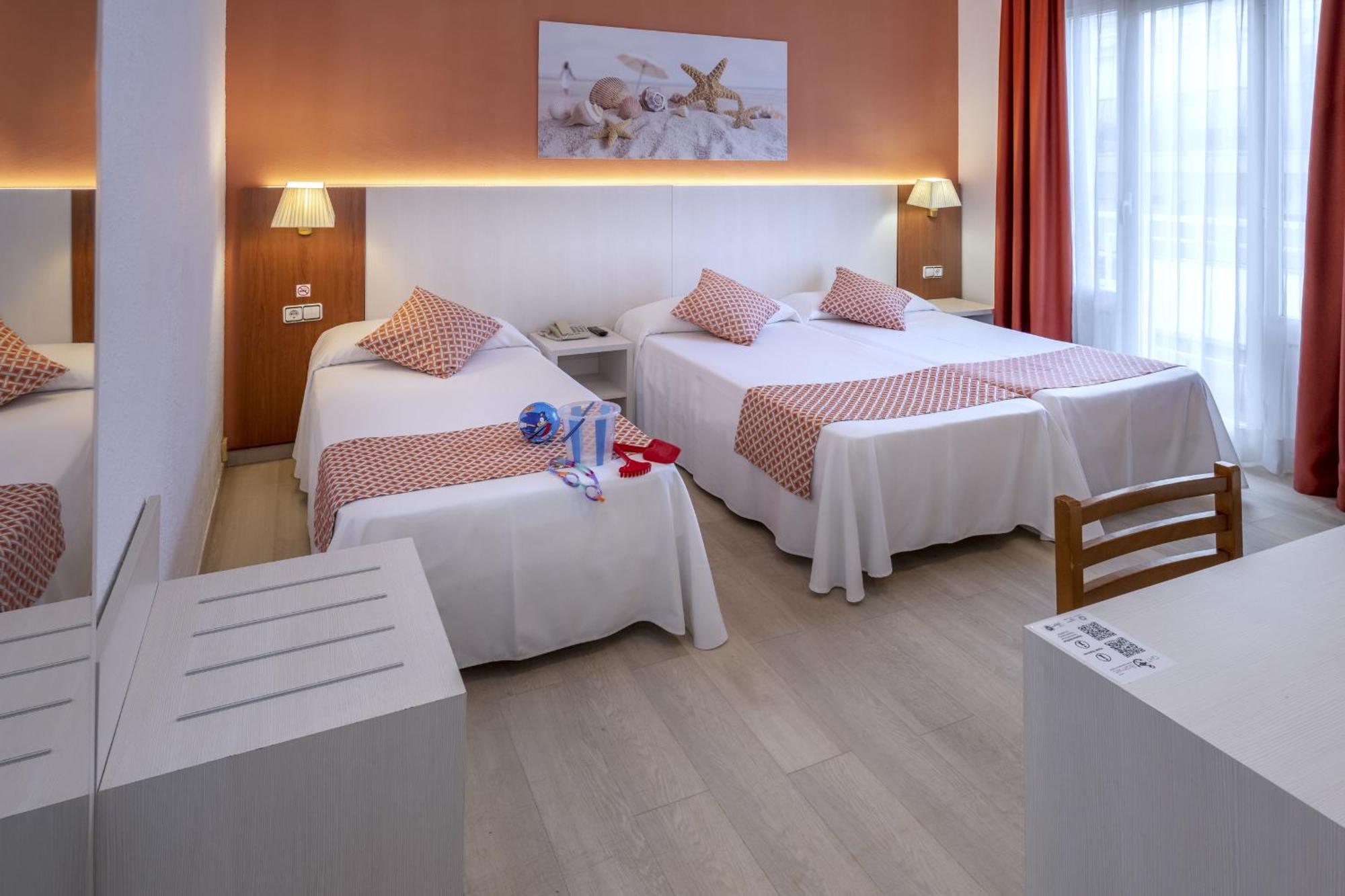 קאללה Ght Balmes, Hotel-Aparthotel&Splash מראה חיצוני תמונה